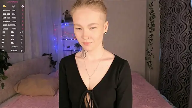 MaireLanda online show from 03-11-26, 04:39