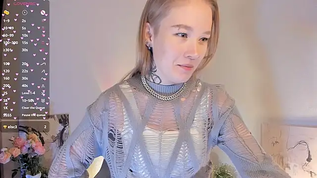 Snapshot of MaireLanda chatting on 12-20-25, 05:43 MaireLanda online show from 12-20-25, 05:43