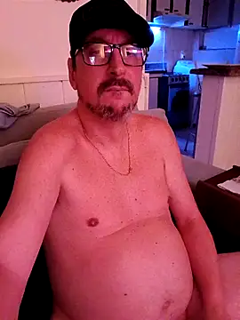 FocussedFreckle online show from 05-18-26, 08:30