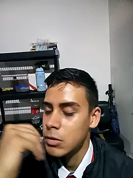 totoro 239 online show from 04-05-26, 01:23