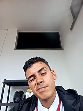 totoro 239 online show from 03-21-26, 07:18