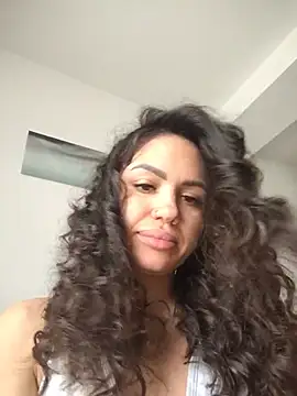 SiennaLuxexx online show from 06-19-26, 12:55