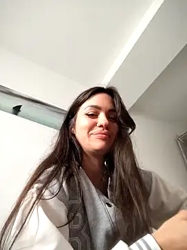 SiennaLuxexx online show from 04-14-26, 01:16