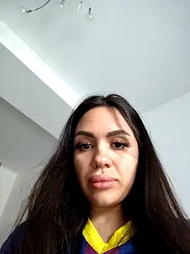 SiennaLuxexx online show from 04-28-26, 11:47