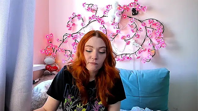 Ungoliant Kiss online show from 05-17-26, 11:10