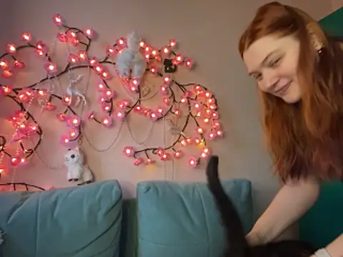 Ungoliant Kiss online show from 03-22-26, 04:08