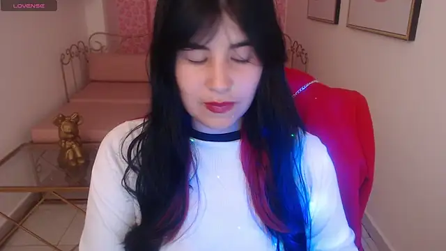 Nina harpper  online show from 02-13-26, 12:38