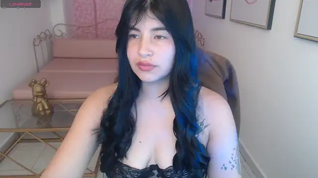 Nina harpper  online show from 02-11-26, 01:00