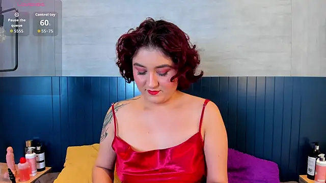 MissSavage  online show from 01-13-26, 07:40