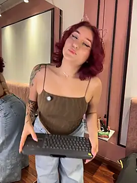 MissSavage  online show from 05-23-26, 06:40