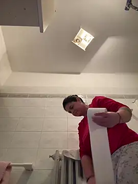 Snapshot of gini92 chatting on 02-14-26, 05:29 gini92 online show from 02-14-26, 05:29