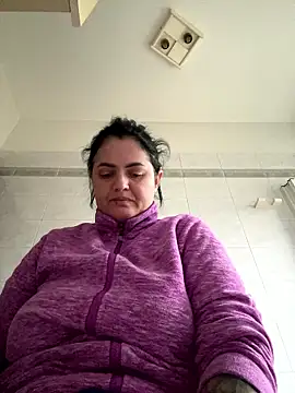 Snapshot of gini92 chatting on 01-14-26, 08:18 gini92 online show from 01-14-26, 08:18