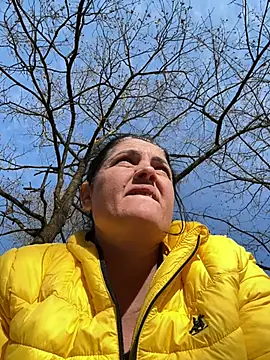 Snapshot of gini92 chatting on 02-21-26, 01:57 gini92 online show from 02-21-26, 01:57