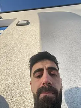 Snapshot of Ghost-Zero chatting on 03-04-26, 03:31 Ghost-Zero online show from 03-04-26, 03:31