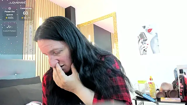 Andre cloefoxx  online show from 04-13-26, 02:48