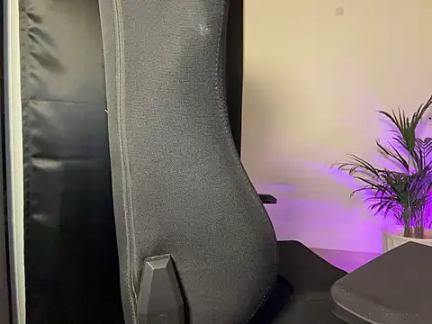 WavyBud39 online show from 04-29-26, 08:04