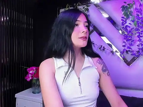 Snapshot of liinzy_rouse69 chatting on 02-27-26, 03:01 liinzy rouse69 online show from 02-27-26, 03:01