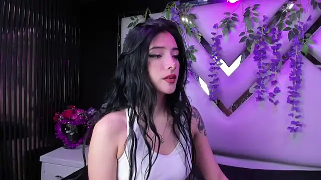 liinzy rouse69 online show from 04-07-26, 02:08