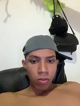 Colombians- online show from 02-24-26, 07:37