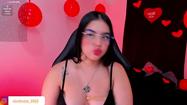 Nicolle Ruizz online show from 02-15-26, 10:36