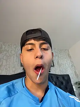 Lander Cruz online show from 12-15-25, 08:36