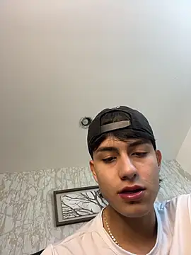 Lander Cruz online show from 12-19-25, 05:37