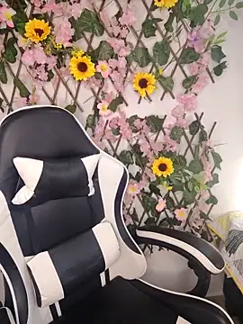 KasumiSophia online show from 04-12-26, 12:19