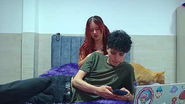 hottie couplee online show from 12-03-25, 10:53