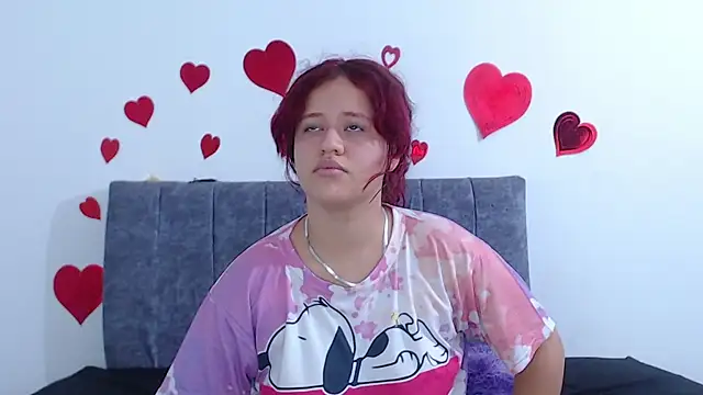 hottie couplee online show from 06-21-26, 12:05