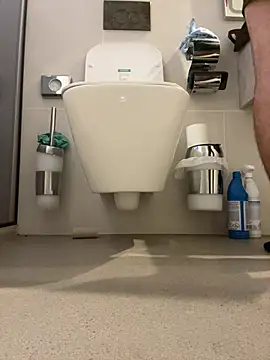 Snapshot of andresbale chatting on 03-22-26, 07:43 andresbale online show from 03-22-26, 07:43