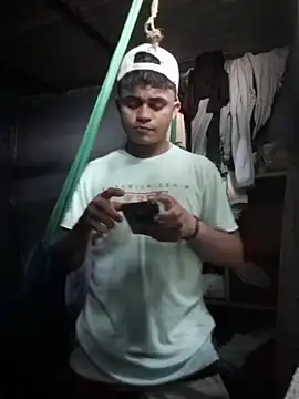 youngboypiss online show from 12-20-25, 08:01