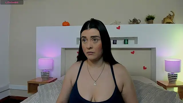 AnikaRomanoff  online show from 05-12-26, 11:38