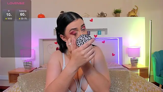 AnikaRomanoff  online show from 03-12-26, 11:25