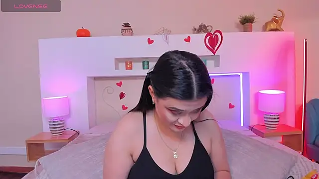 AnikaRomanoff  online show from 03-05-26, 11:29