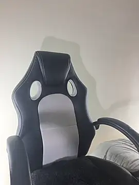 Snapshot of x_Adeline_ chatting on 02-04-26, 01:44 x Adeline online show from 02-04-26, 01:44