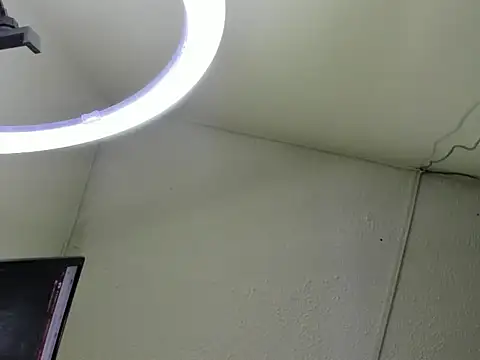 Snapshot of BlakeNoir_ chatting on 05-19-26, 11:39 BlakeNoir online show from 05-19-26, 11:39