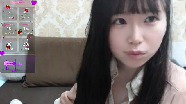 Snapshot of himaridesu chatting on 06-18-26, 05:18 himaridesu online show from 06-18-26, 05:18