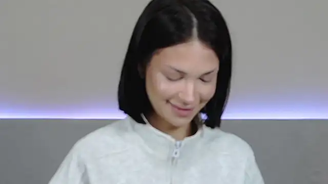 RachaelMils online show from 04-09-26, 03:41