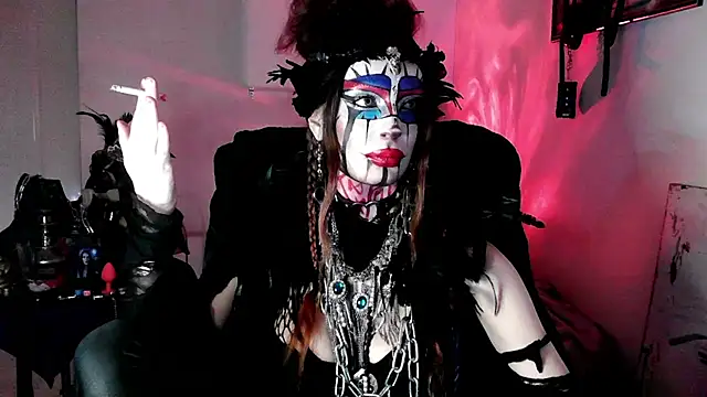 Snapshot of EmpressMorrigan chatting on 12-18-25, 11:03 EmpressMorrigan online show from 12-18-25, 11:03