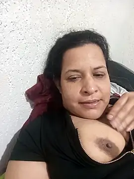 n4ughty friends online show from 01-06-26, 01:20