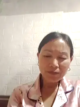 Lili-123k online show from 04-29-26, 03:32