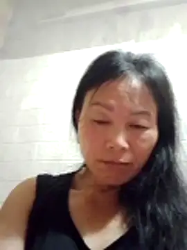 Lili-123k online show from 05-01-26, 10:48