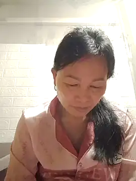 Lili-123k online show from 04-21-26, 01:42