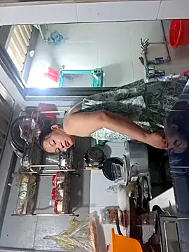 felicity chloe online show from 04-07-26, 10:28