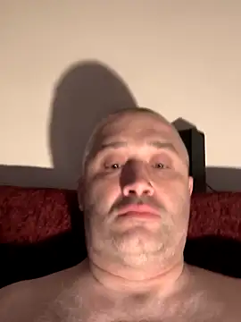 Olomoucak1982 online show from 04-30-26, 06:59