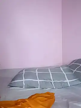 Snapshot of Lovely_Ladyboy_star chatting on 12-18-25, 05:12 Lovely Ladyboy star online show from 12-18-25, 05:12