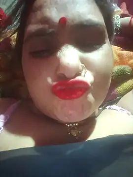 Your-shreya143 online show from 04-22-26, 11:00