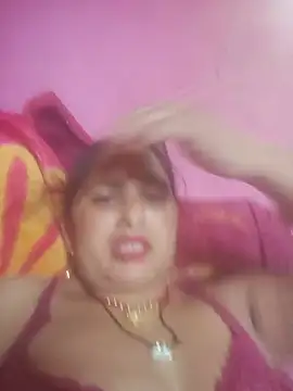 Your-shreya143 online show from 06-10-26, 08:48