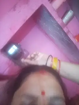 Your-shreya143 online show from 06-24-26, 11:09