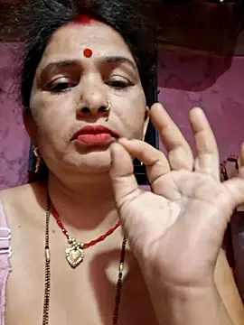 Your-shreya143 online show from 05-14-26, 07:22